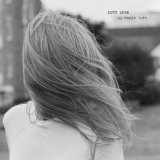 Lucy Rose - Nobody Comes Round Here