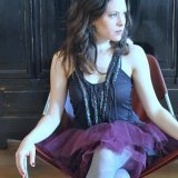 Betsie Larkin - скачать песни